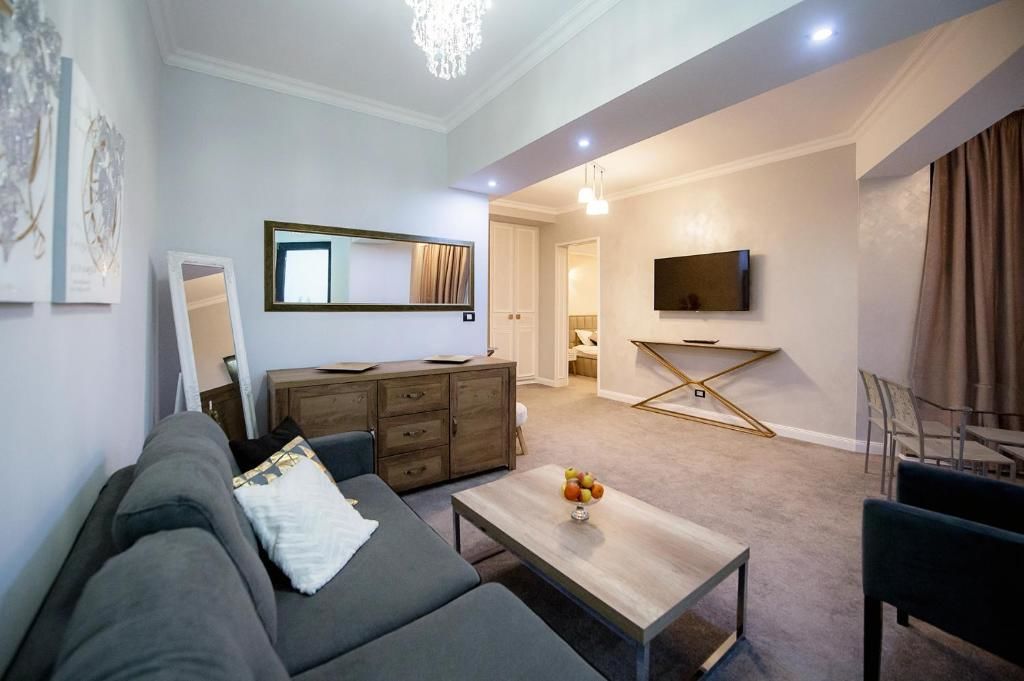 Отель Brater Luxury Бухарест