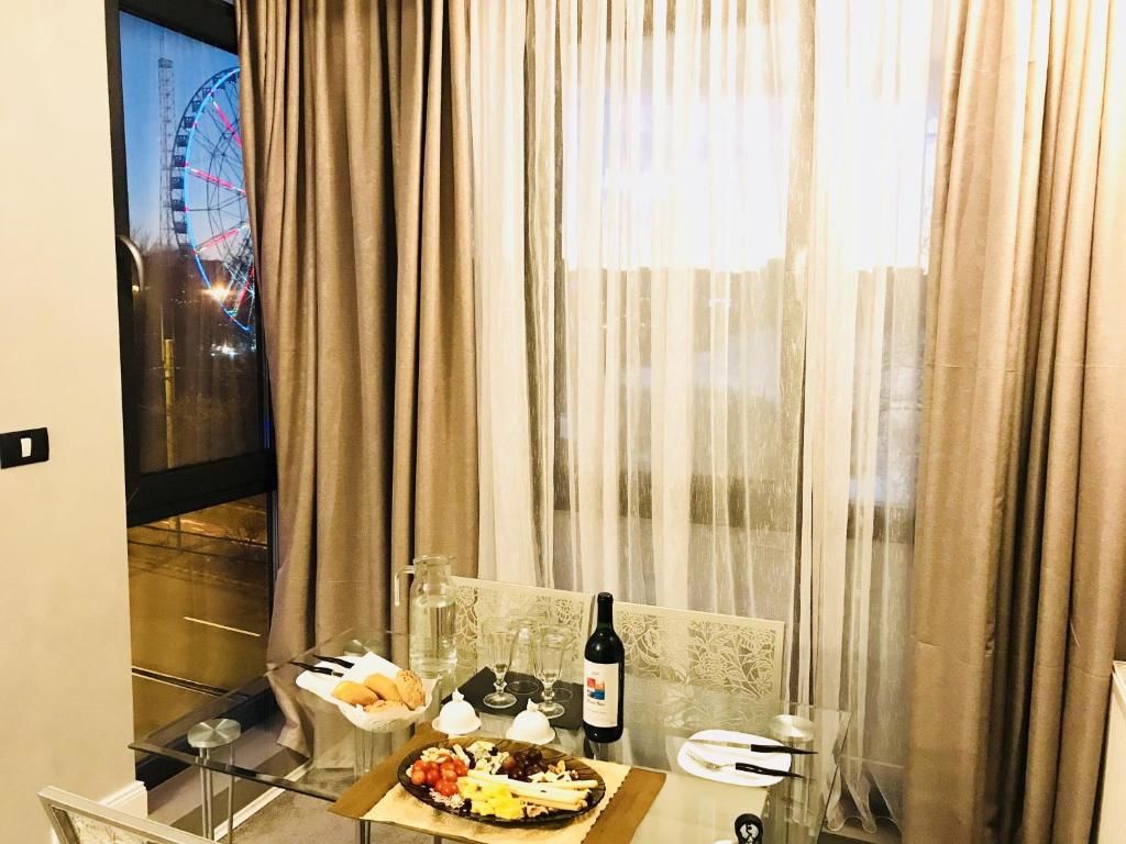 Отель Brater Luxury Бухарест