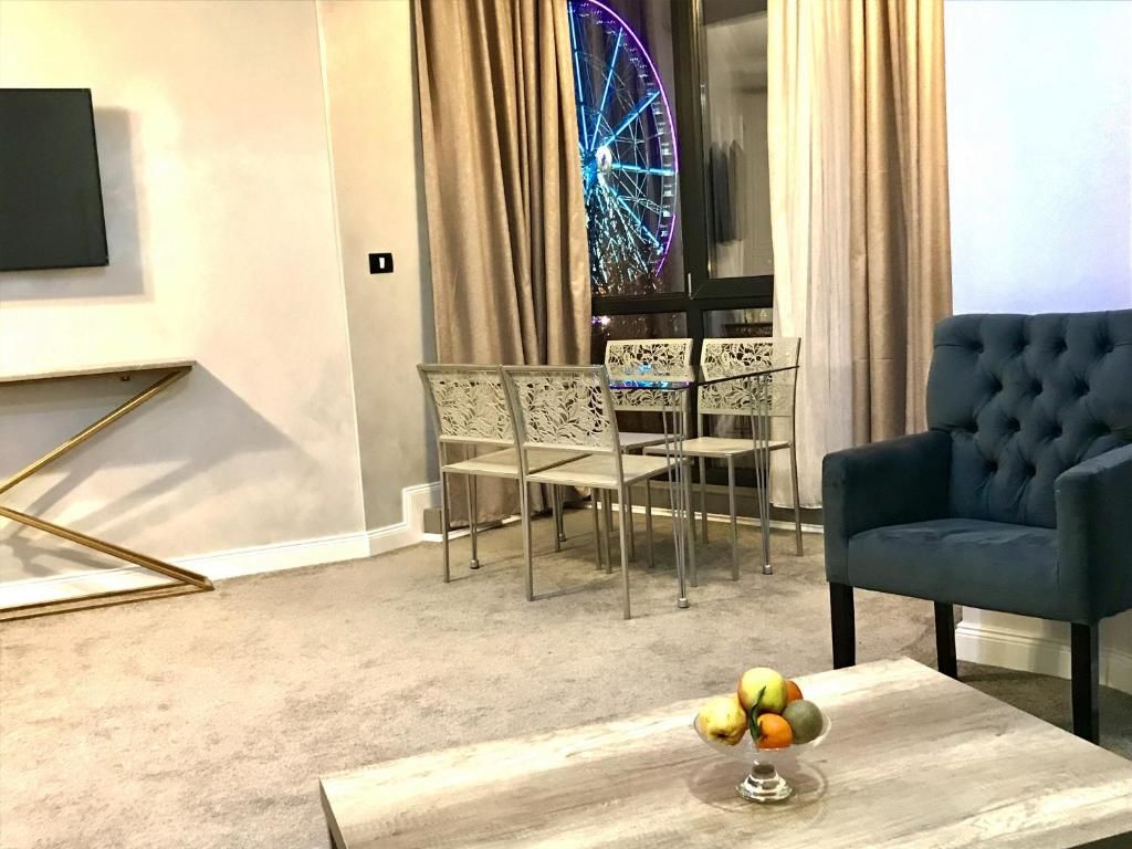 Отель Brater Luxury Бухарест