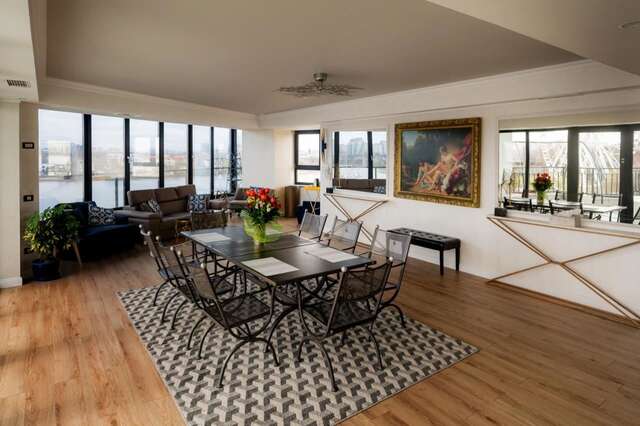 Отель Brater Luxury Бухарест-12